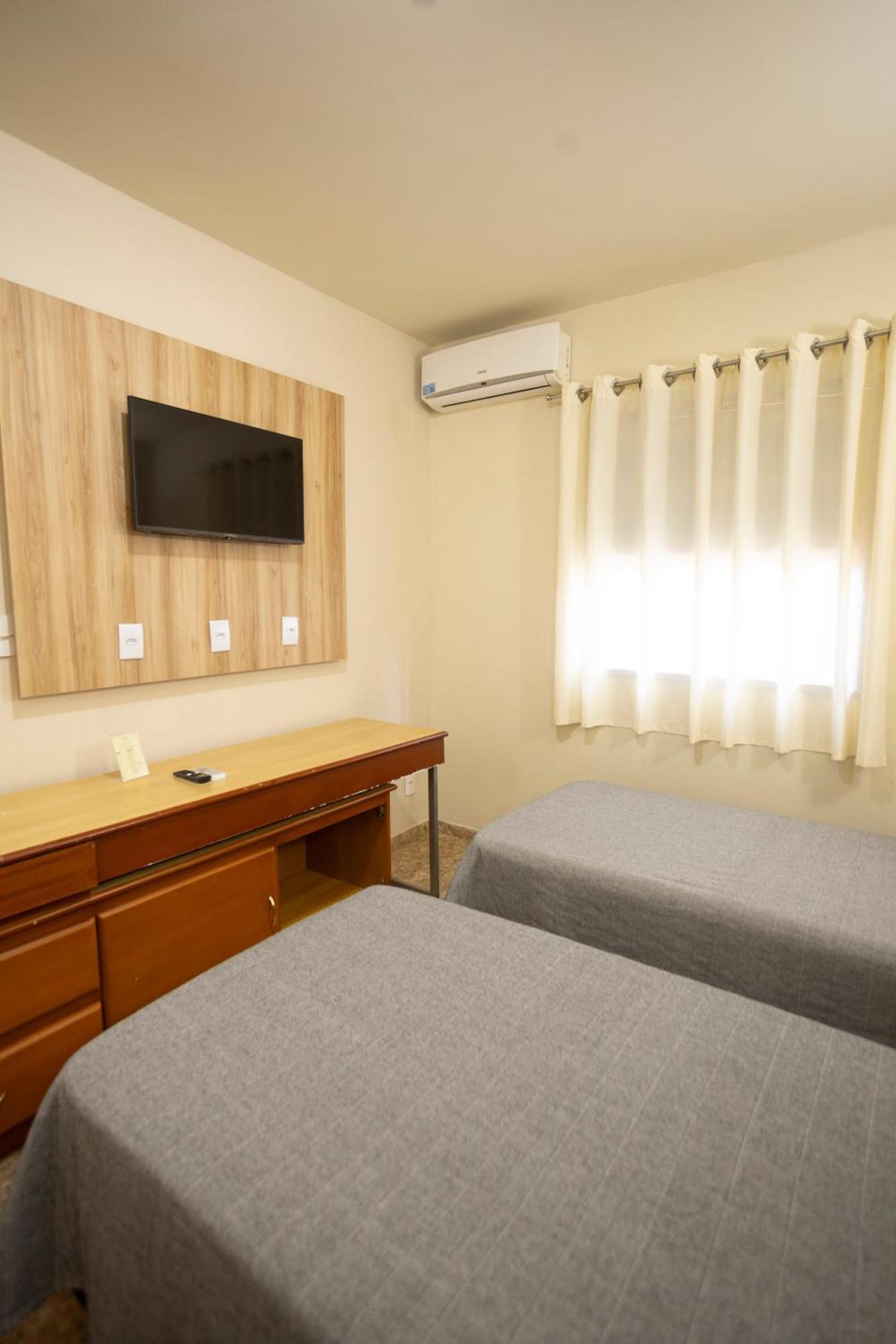 Small Twin Room,1703558864:JPEG